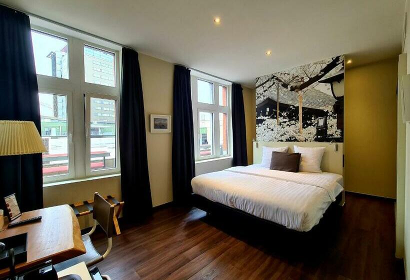 غرفة ديلوكس, Het Menneke