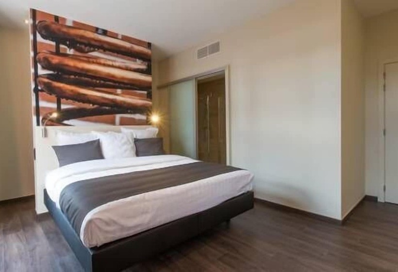 غرفة ديلوكس, Het Menneke