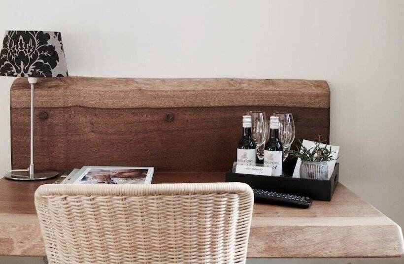 غرفة ديلوكس, Het Menneke