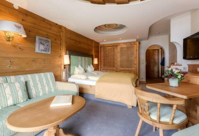 Полулюкс с Балконом, Garni Serfauserhof