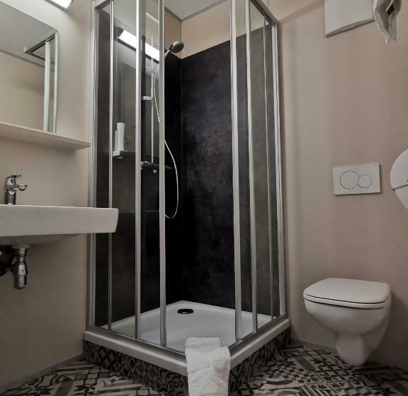 标准间, Motel Hohenems