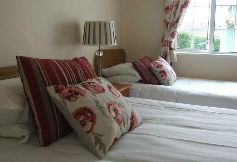 غرفة قياسية, Oak Lodge