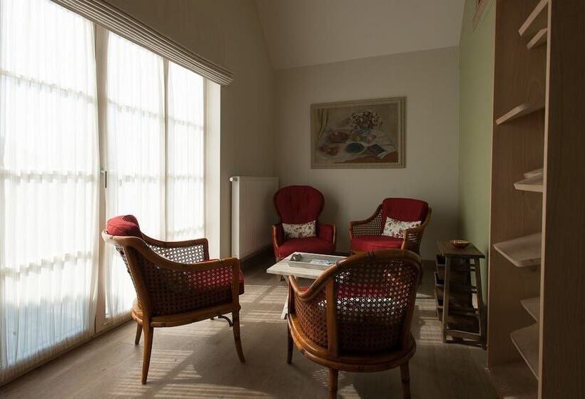 家庭间, Domein Het Weiland