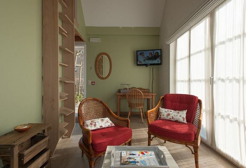 家庭间, Domein Het Weiland