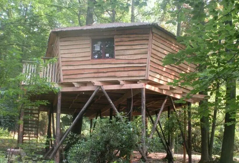 Talo 1 Makuuhuone, B&b La Cabane Du Bois Dormant