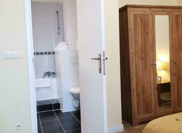 コンフォートルーム, La Ducale B&b