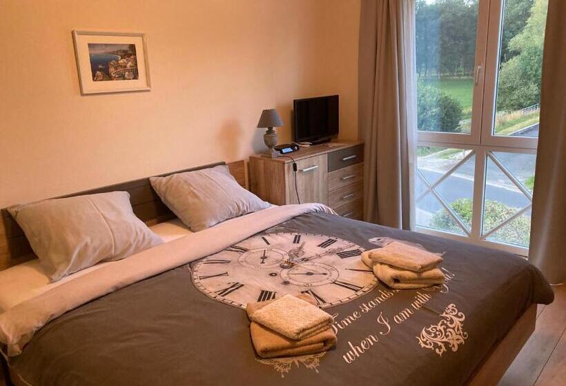 Апартаменты 1 Спальня с Балконом, B&b Molen Ter Walle