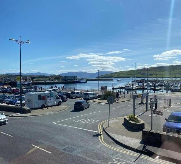 Triple Room Sea View, Dingle Marina Lodge