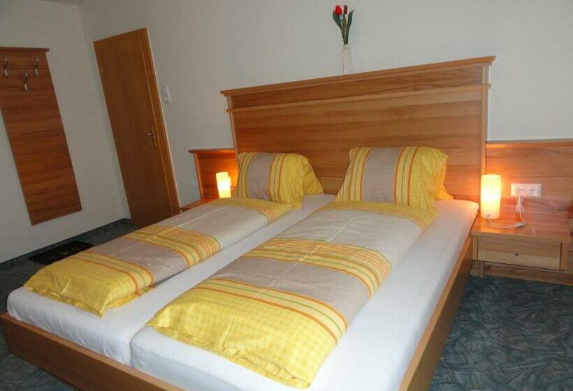 스탠다드 룸, Jagerhäusl