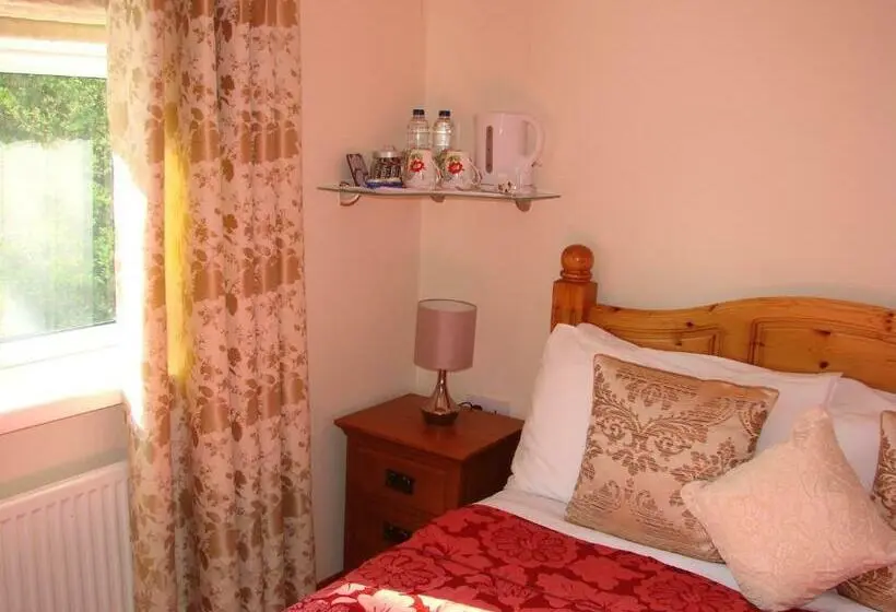 Standard Kolmen Hengen Huone, Padua Guest Accommodation Rosslare