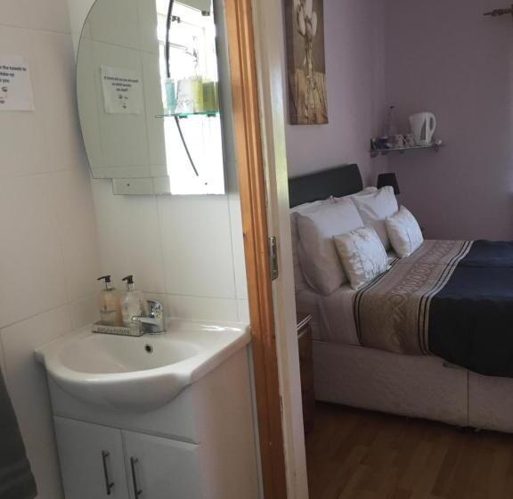Семейный Номер, Padua Guest Accommodation Rosslare