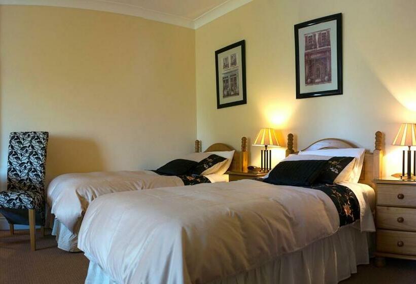 스탠다드 트리플 룸, Grove House Bed & Breakfast