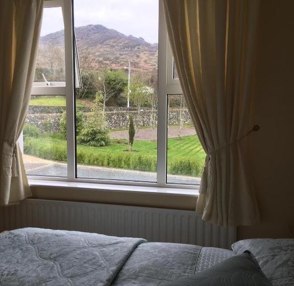 キングサイズベッドのスタンダードルーム, Grove House Bed & Breakfast