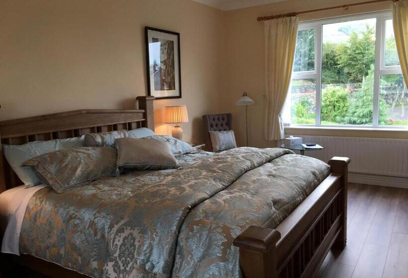 디럭스 룸 킹사이즈 침대, Grove House Bed & Breakfast