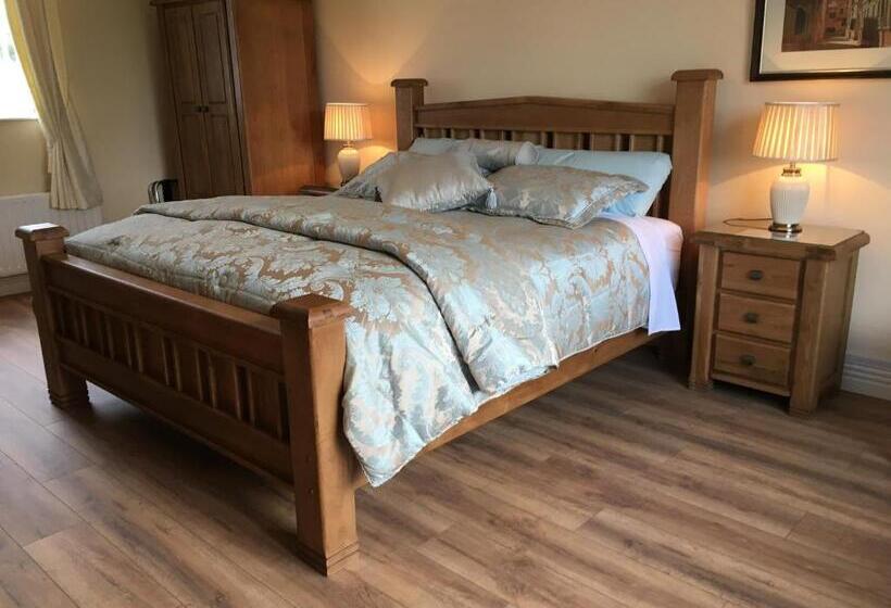 Номер Superior Кровать Кинг, Grove House Bed & Breakfast