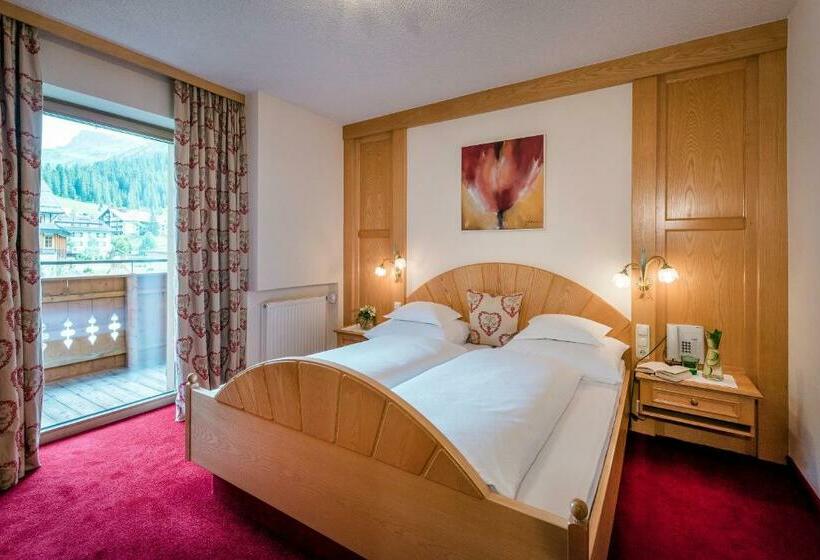 סוויטה משפחתית, Auenhof