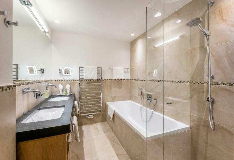 חדר קומפורט, Auenhof