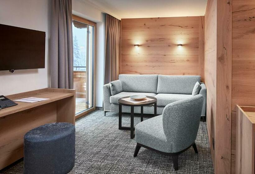 סוויטת ג'וניור, Auenhof