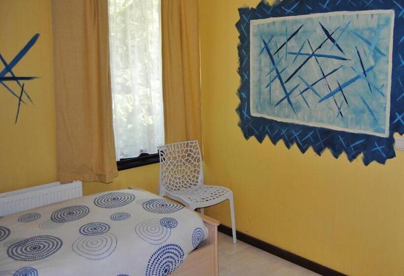 חדר סטנדרט, Beco