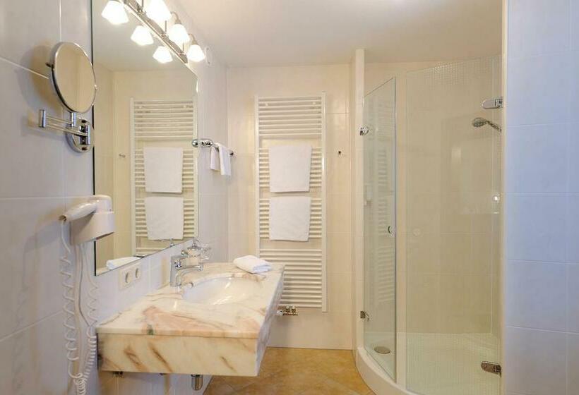 Номер Deluxe с Балконом, Blattlhof