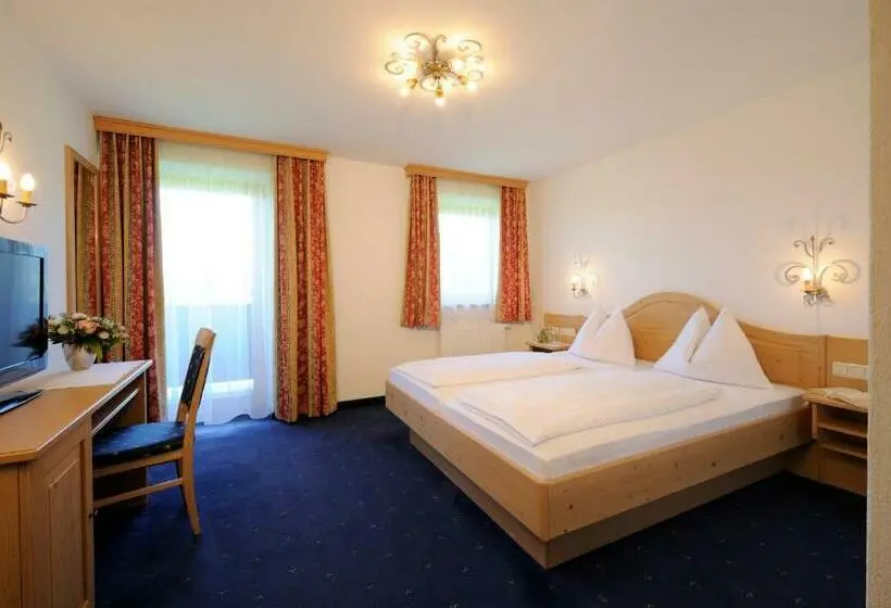 Habitación Superior amb Balcó, Blattlhof