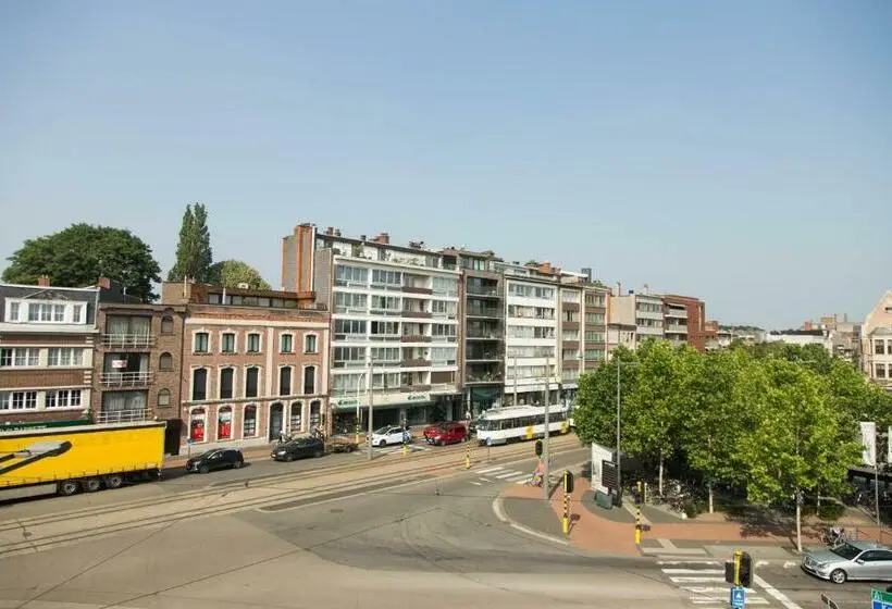 Standard-huone Parivuode, Bristol Internationaal