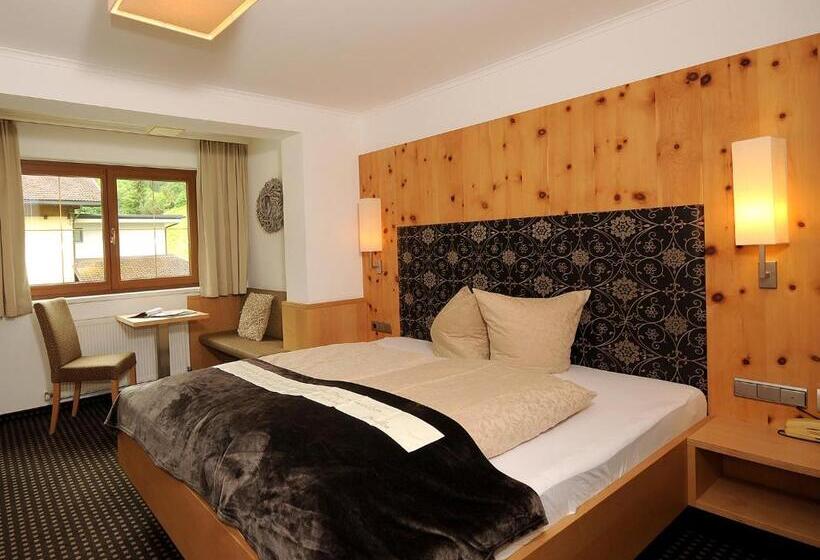 스탠다드 룸, Burgschrofn