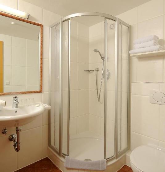 패밀리 룸, Burgschrofn