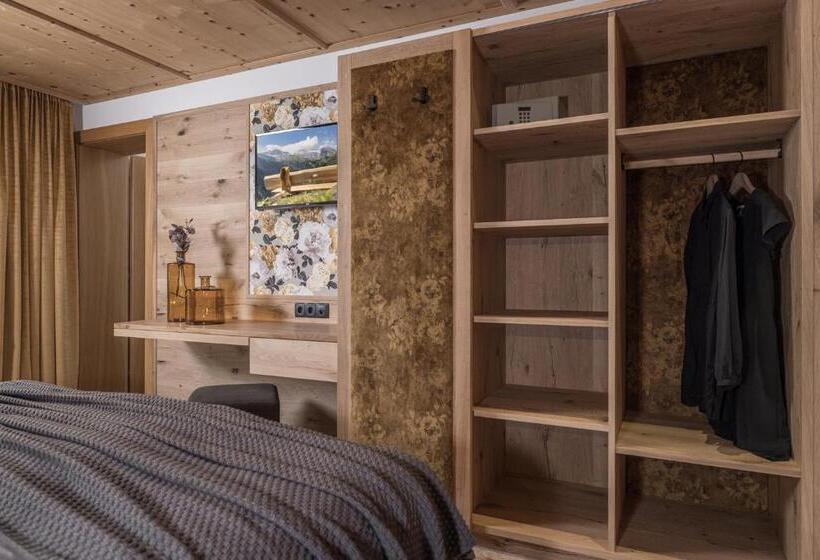 Трехместный Номер Классика, Burgschrofn