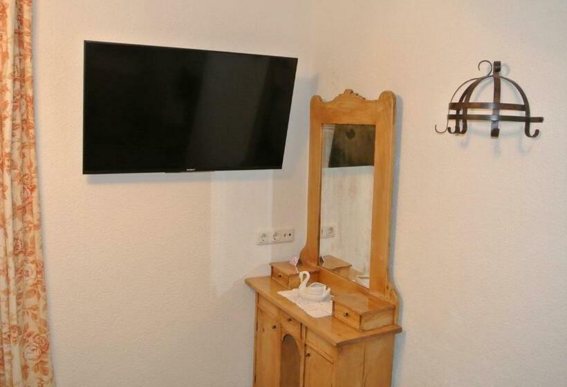 غرفة كومفورت, Edelweiß Schlössl