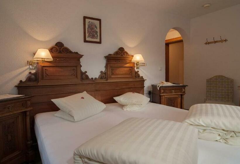 غرفة قياسية, Edelweiß Schlössl