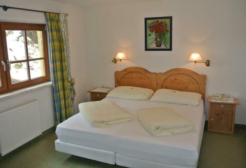 غرفة قياسية, Edelweiß Schlössl