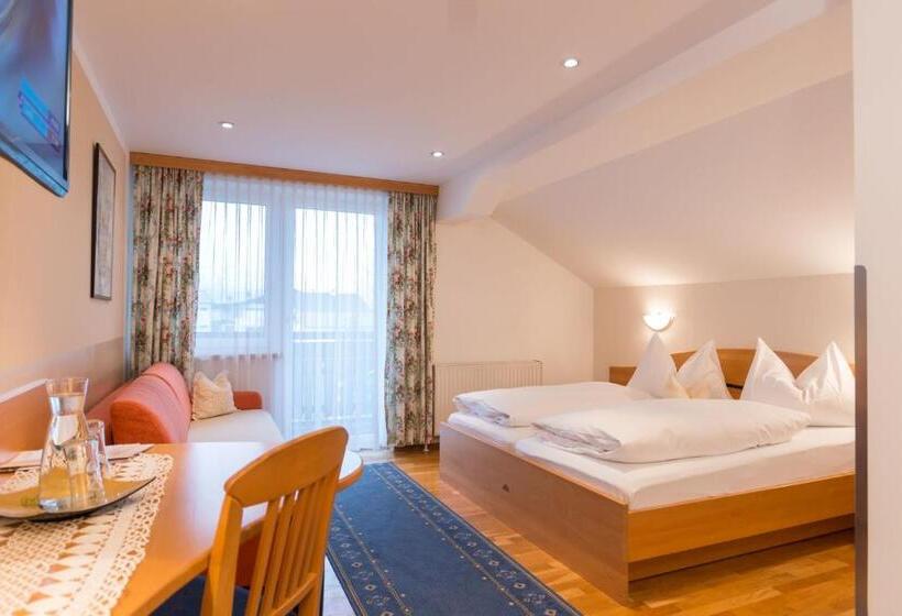 Семейный Номер Вид на Сад, Gasthof Neuwirt