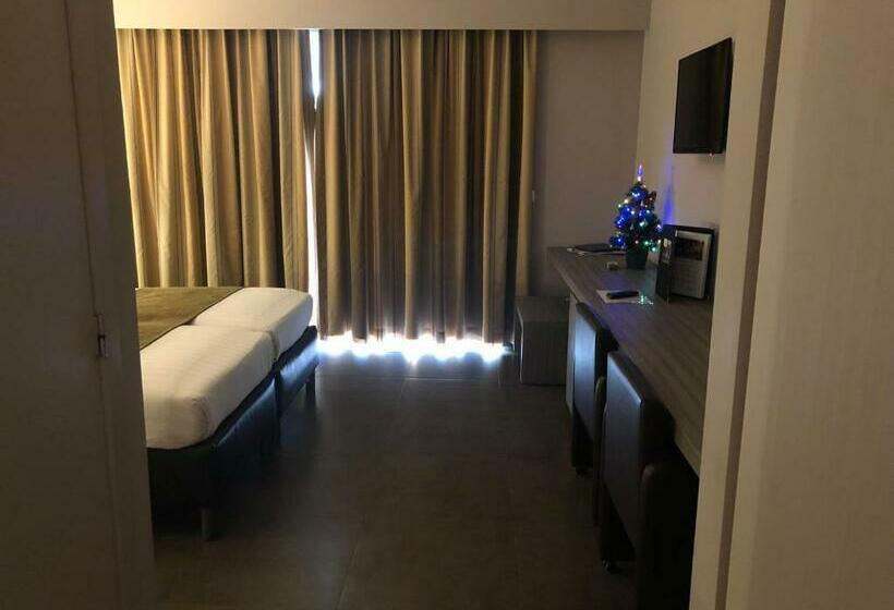 Номер Стандарт, Gemeente Huis