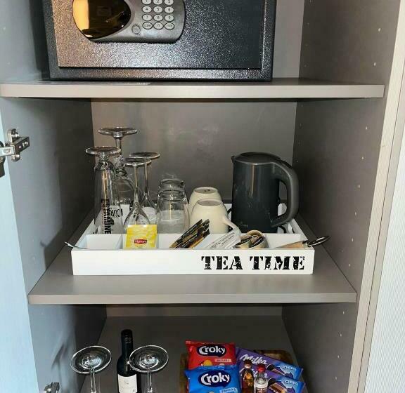 Номер Стандарт, Gemeente Huis