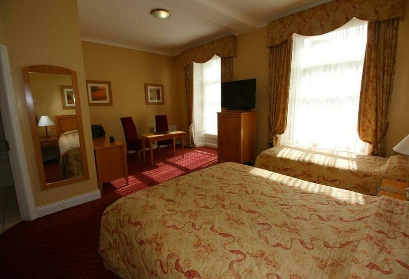 基本三人间, Gullane S