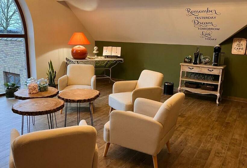 デラックスルーム, Het Heilig Genot