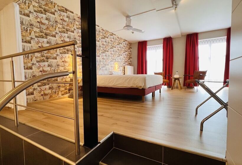 デラックスルーム, Het Heilig Genot