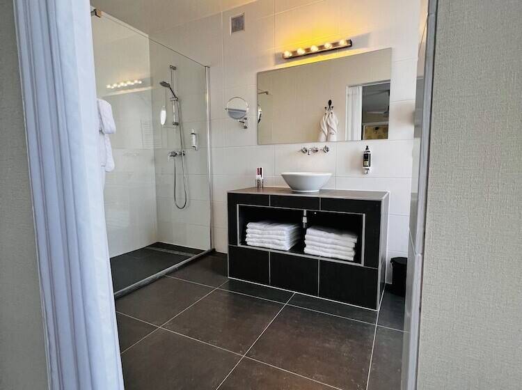 コンフォートルーム, Het Heilig Genot