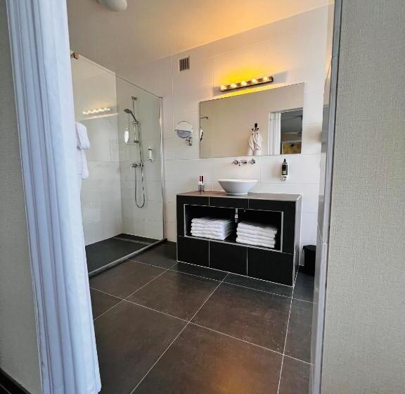 コンフォートルーム, Het Heilig Genot