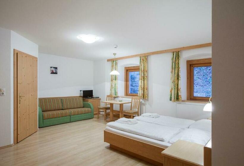 Номер Стандарт, Kammerhof