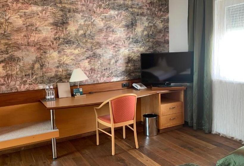 Номер бизнес-класса, Kremstalerhof