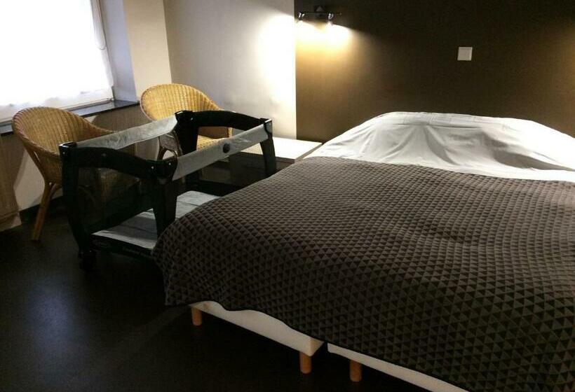 اتاق استاندارد سه نفره, Le Limbourg