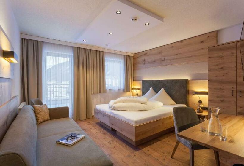 Номер Стандарт, Luggi