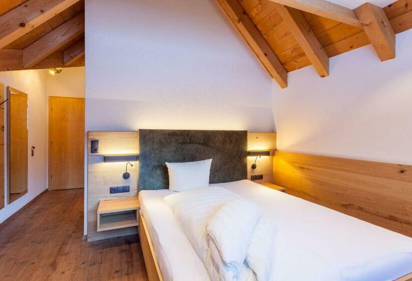 Номер Стандарт Индивидуальный, Luggi