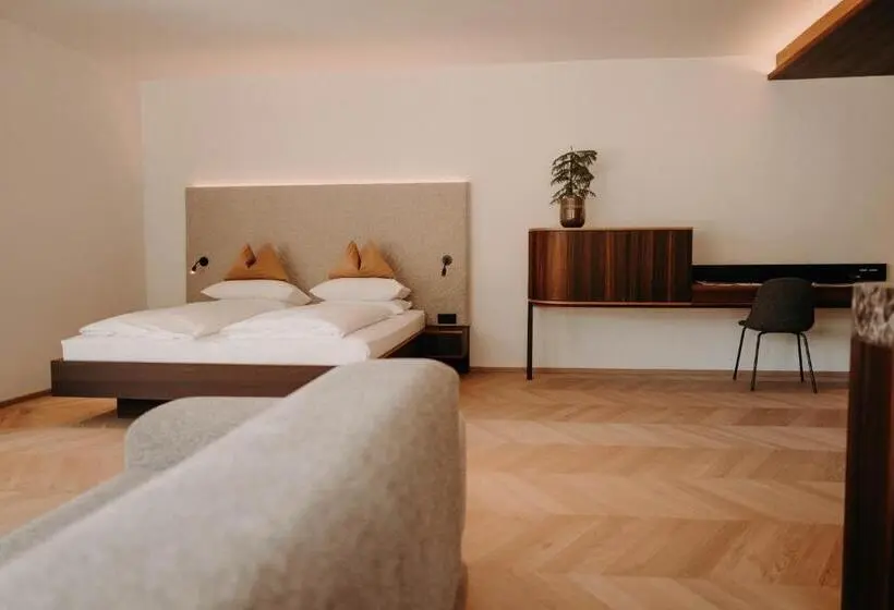 Deluxe-sviitti, Nesslerhof