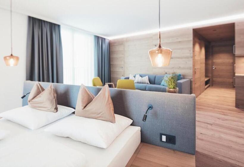 סוויטה משפחתית, Nesslerhof