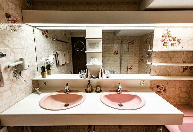 חדר סטנדרט, Olympia