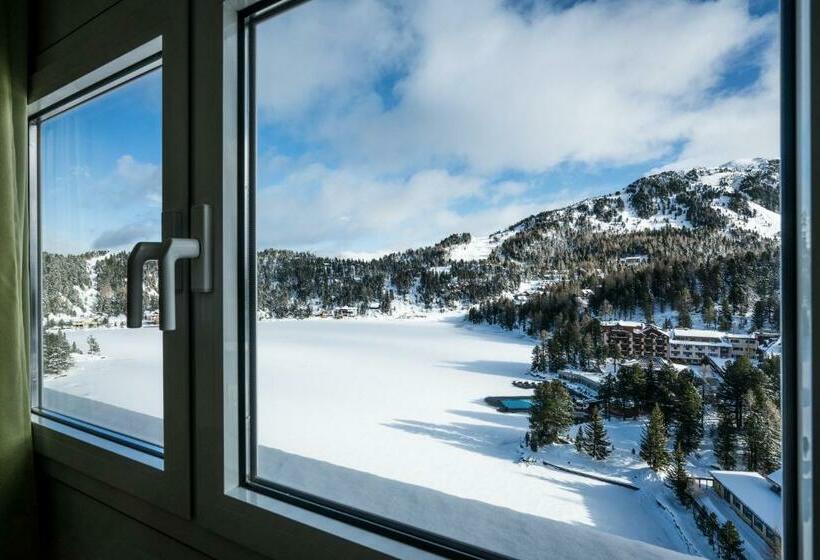 غرفة قياسية مطلّة علي البحيرة, Panorama Hotel Turracher Höhe