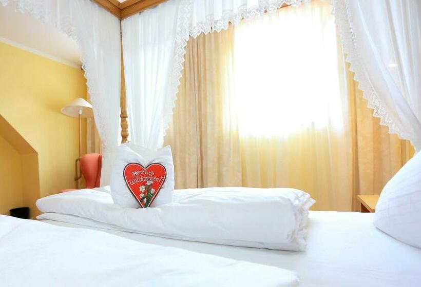 컴포트 룸, Rosenhof Murau